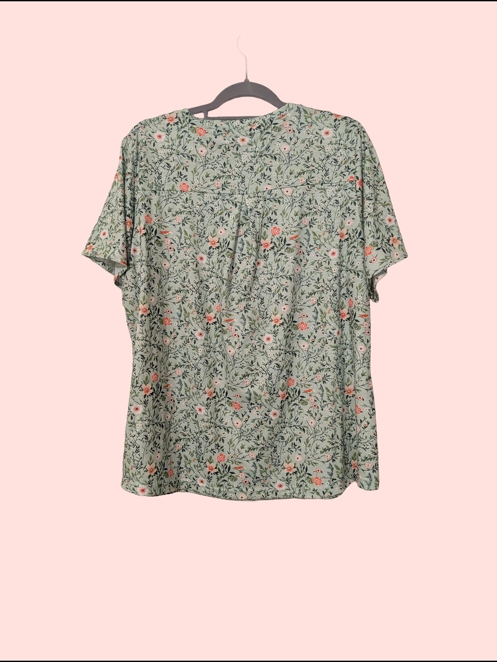 Sage Green Floral V-Neck Short Sleeve Tunic Top - Picture 2 of 4